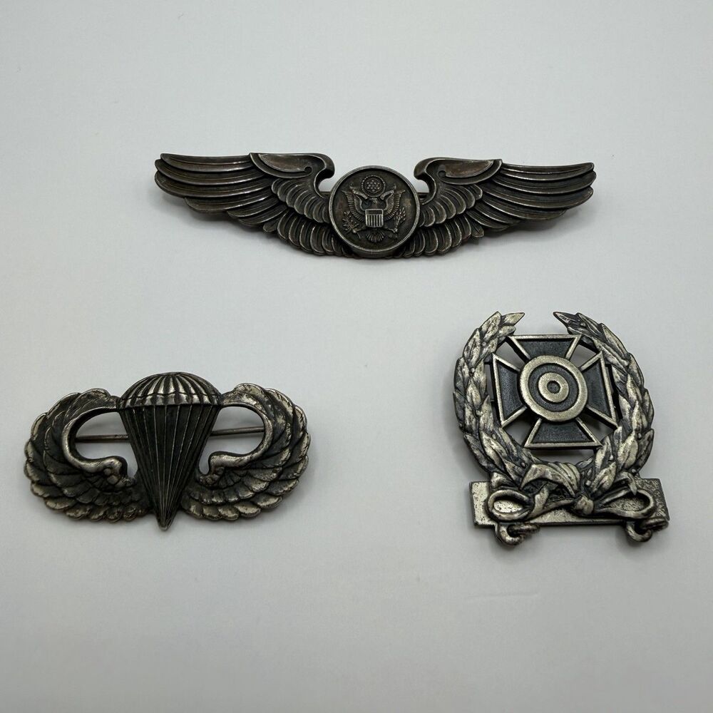 Vintage US Military Sterling Silver Pilot Wings Paratrooper Marksman Badge Lot